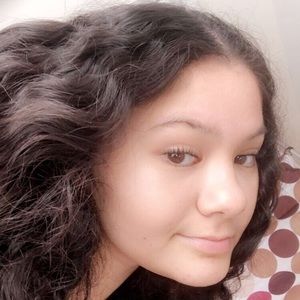 Meet your Posher, Christelle